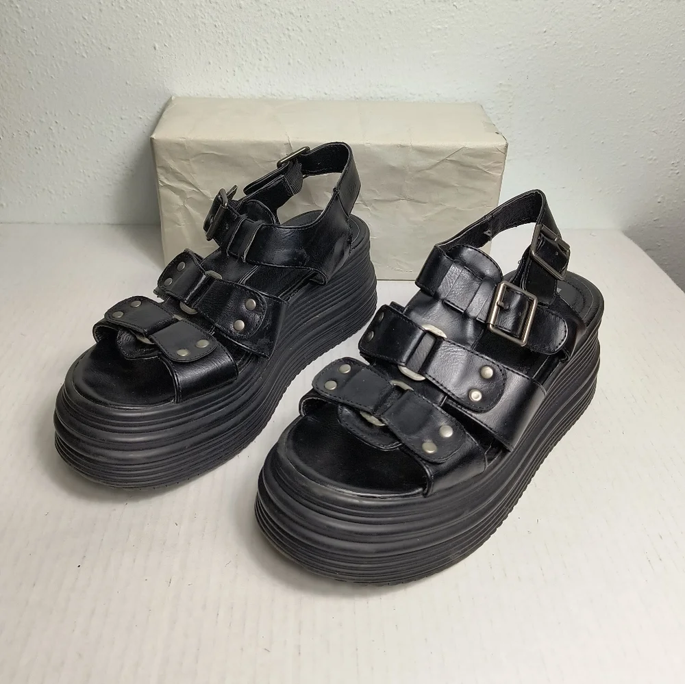 Miss Carol 38/7.5  Fisherman Buckle Platform Sandals Shoes